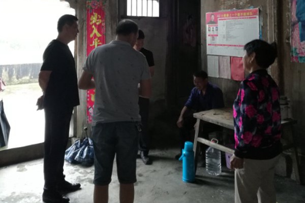 棠溪鎮(zhèn)花廟村：靈活運用黨建+ 堅決打贏脫貧攻堅收官戰(zhàn).jpg